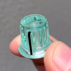 Transparent Light Green Fluted Knob for electronics, synthesizers etc with Color Line or ENCODER