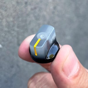 Transparent Gray / Opaque Black knob - Guitar Pedal etc - Davies 1510 Clone