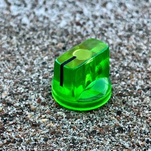 Bouton vert transparent - Pédales de guitare, etc. - Davies 1510 Clone
