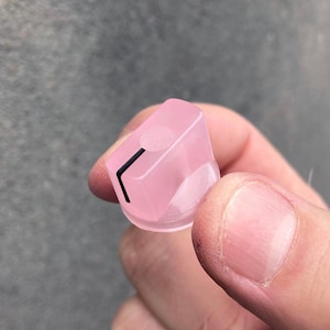 Baby Pink Transparent Knob - Guitar Pedal etc - Davies 1510 Clone