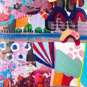 Puede incluir: Pintura abstracta con una mezcla de colores y texturas, incluyendo rosa, azul, rojo, naranja y amarillo. La pintura presenta formas geom&eacute;tricas, c&iacute;rculos y l&iacute;neas.