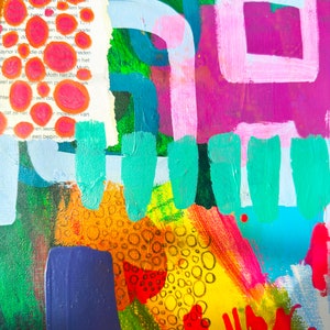 Puede incluir: Pintura abstracta con colores brillantes, incluyendo verde, azul, rosa, amarillo, naranja y rojo. La pintura presenta una variedad de formas y texturas, incluyendo c&iacute;rculos, cuadrados y l&iacute;neas.