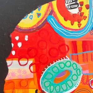 Modern abstrakt, blandteknikabstrakt på trä, väggkonst i livfulla färger, nyckfull abstraktion, originalmålning, klotterkonst bild 3