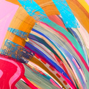 Puede incluir: Pintura abstracta con un dise&ntilde;o colorido y en capas. La pintura presenta una variedad de colores, incluyendo rosa, naranja, amarillo, azul, verde y rojo. Los colores se aplican en un estilo grueso y texturizado, creando una composici&oacute;n din&aacute;mica y en&eacute;rgica.