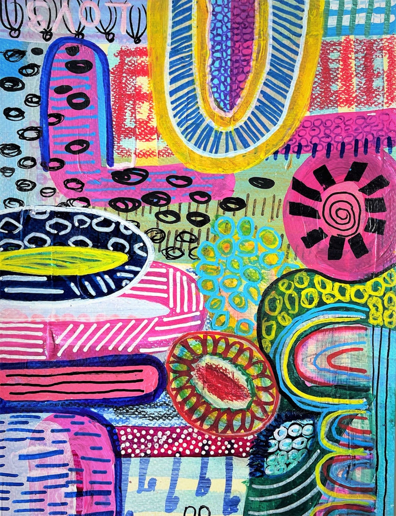 以下が含まれることがあります： カラフルな幾何学模様の抽象画。絵画には、ピンク、ブルー、イエロー、グリーン、ブラックなど、さまざまな色の円、正方形、長方形など、さまざまな形が描かれています。