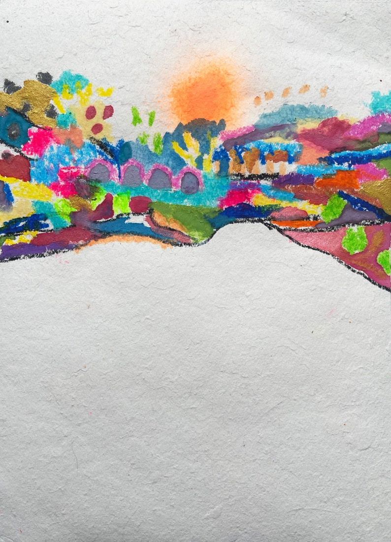 Puede incluir: Pintura abstracta con una escena de paisaje colorida. La pintura presenta un sol naranja brillante en la parte superior central de la imagen, con una variedad de colores y formas en el resto de la pintura.