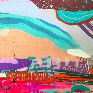 Puede incluir: Pintura abstracta con capas de pintura colorida, incluyendo rosa, azul, verde, morado y amarillo. La pintura tiene una superficie texturizada e incluye el texto "No No No No No No No No".