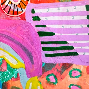 K&ouml;nnte beinhalten: Abstraktes Gem&auml;lde mit einem Farbschema aus Rosa, Gr&uuml;n, Gelb, Orange und Wei&szlig;. Das Gem&auml;lde zeigt eine Vielzahl von Formen und Linien, darunter Kreise, Streifen und Wirbel.
