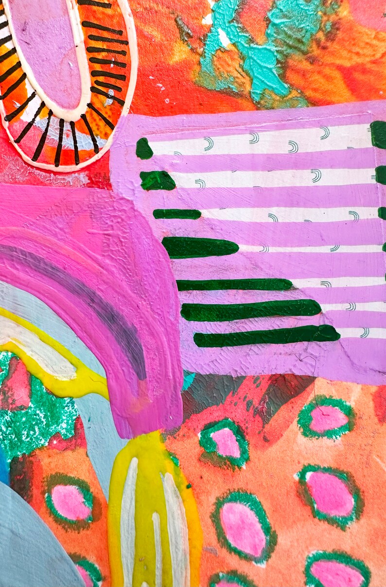 K&ouml;nnte beinhalten: Abstraktes Gem&auml;lde mit einem Farbschema aus Rosa, Gr&uuml;n, Gelb, Orange und Wei&szlig;. Das Gem&auml;lde zeigt eine Vielzahl von Formen und Linien, darunter Kreise, Streifen und Wirbel.