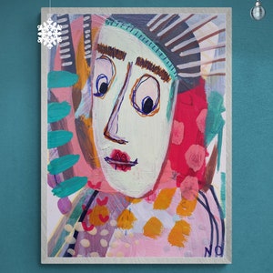 Op de afbeelding: Abstracte schilderij van een gezicht met roze, blauw, groen en gele kleuren. Het gezicht heeft grote ogen en een rode mond. De achtergrond is een mix van kleuren en patronen.