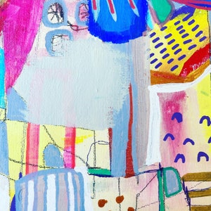 Op de afbeelding: Abstract schilderij met felle kleuren, waaronder roze, blauw, geel en groen. Het schilderij bevat geometrische vormen en lijnen, wat resulteert in een dynamische en energieke compositie.