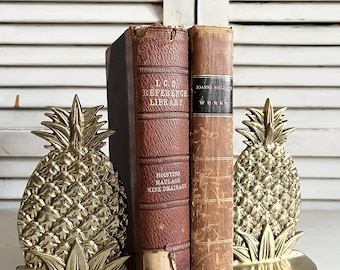 Pair of Vintage Brass Pineapple Bookends | Vintage Office Study Library Bookshelf Decor