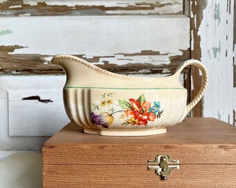 Vintage Floral Gravy Boat | Cottage Kitchenware | Shabby Chic Kitchen