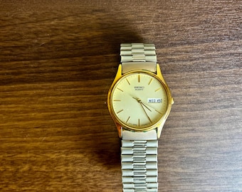 Vintage 1980s Seiko Quartz Watch 7N43-8A89