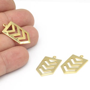 24k Gold Plated Arrow Shape Pendant, Army Rank Jewelry, Gold Plated Chevron Charms, Necklace Findings, 2 pcs, 15x26mm, ALT-1202