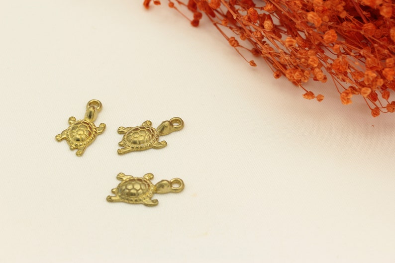 Turtle Findings Raw Brass Turtle Pendant Necklace Connector HM-122 Brass Turtle Pendant 11x 22 mm Raw Brass Necklace Pendant