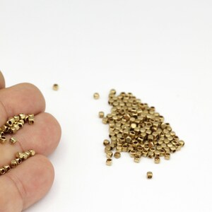 50 pcs,(2.5x2.5 mm)Mini Cube Beads, Tiny Spacer Beads, Rectangle , industrial spacer,Brass Cube Beads  HM-232