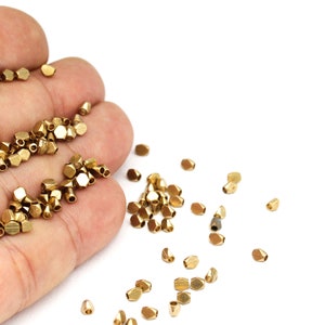 12 pcs,(3mm)Diamond Cut Spacers, Brass Cube Beads, Faceted Beads, Tiny Spacer Beads, Cube Beads, Raw Brass Findings    HM-258