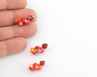 11x21mm Hand Made Murano Glass Caterpillar Beads, Murano Animal Beads, Tiny Caterpillar Glass Charms, Murano Glass Findings, 1 Pcs, GEM-199