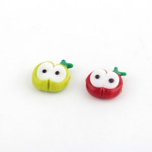 13x15mm Hand Made Murano Glass Apple Beads, Murano Fruit Beads, Apple Murano Glass Charms, Murano Glass Findings, 1 Pcs, GEM-288