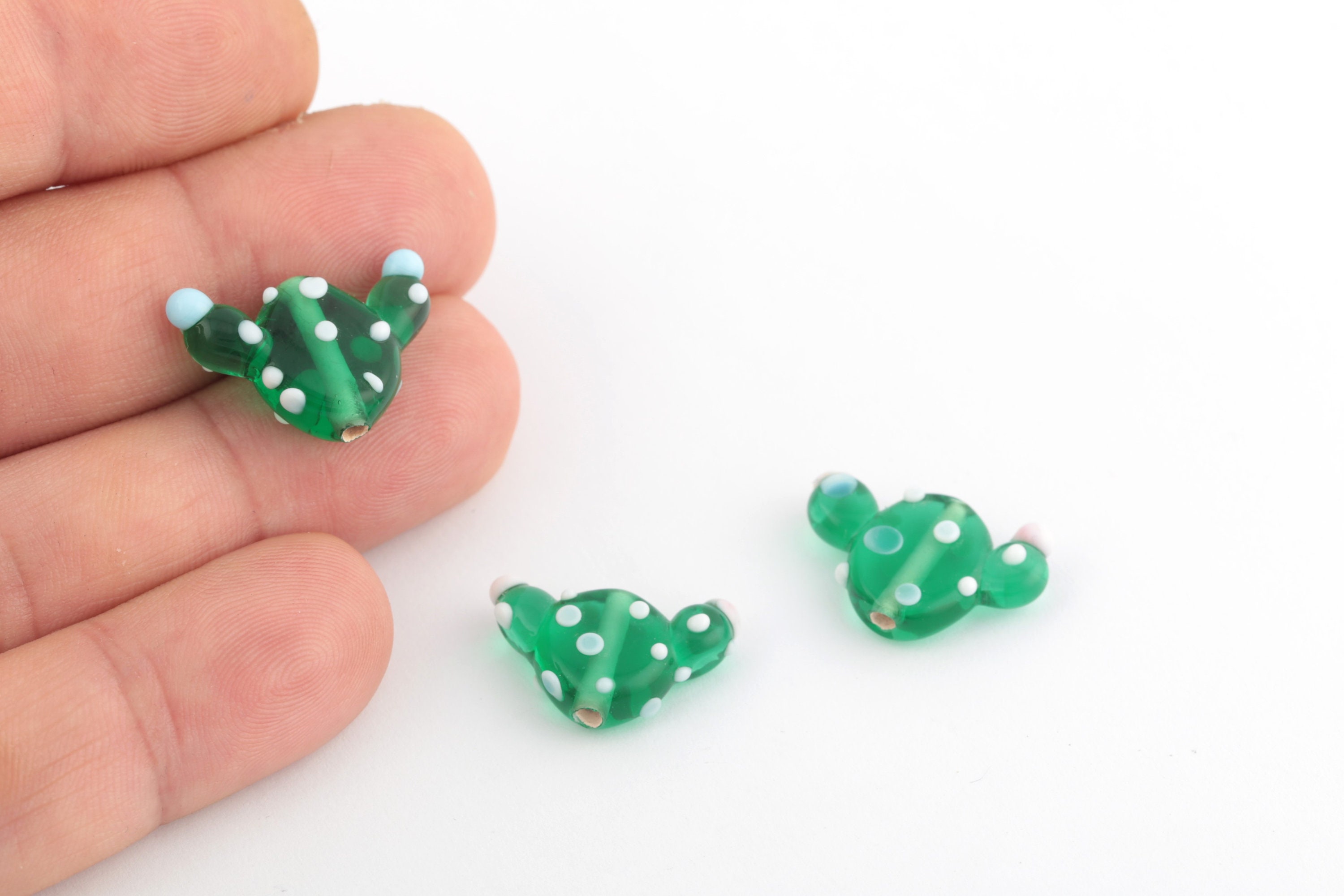 14x22mm Hand Made Murano Glass Cactus Beads, Murano Herb Beads, Cactus Murano Glass Charms, Glass Findings, 1 Pcs, GEM-280