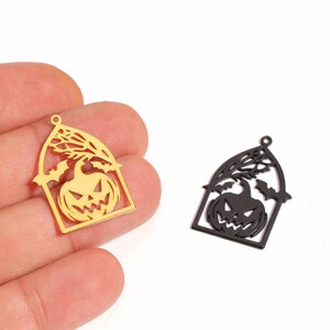 Pumpkin Charm, Halloween Jack O Lantern Pendant, Bat and Pumpkin Halloween Pendant, Spooky Pendant, Gothic Style Halloween Jewelry,LZ-2006-7