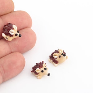 14x17mm Hand Made Murano Glass Hedgehog Beads, Murano Animal Beads, Hedgehog Murano Glass Charms, Murano Glass Findings, 1 Pcs, GEM-269