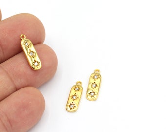 Encantos de la estrella del norte, joyería Cz North Star, colgante mikro pave North de 24k chapado en oro brillante, collar de estrella del norte, 1 pieza, (6x18 mm), ZRC-290