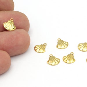 24k Gold Plated Sea Shell Charms, Tiny Sea Shell Pendant, Sea Shell Earrings, Summer Jewelry, Bracelet Findings, 10mm, 12pcs, ALT-1267