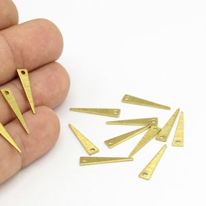 Raw Brass,textured  triangle Blanks, triangle Charms,small triangle , triangle earring, triangle pendant, 4.5x20mm, 5Pcs, HM-94