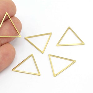 Dreieck Anhänger,Dreieck Anhänger,Dreieck Anhänger aus Messing,Dreieck Anhänger,Dreieck Halskette, Geometrische Anhänger, 21 x 24 mm, HM-405