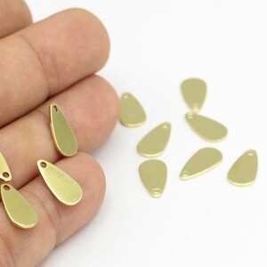24 pcs ,(14x7x0.80mm), Brass Drop Charm, Drop Earring Charm, Raw Brass Drop Charms With 1 Hole, Blanks Charms,HM-96