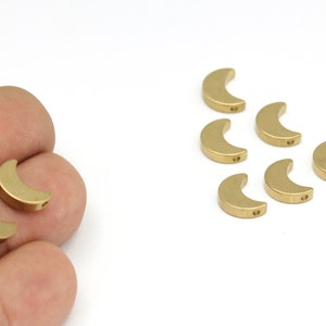 6 pcs,(8x11mm)Brass moon charms ,moon connector, raw brass crescent moon charms , pendants, earrings, findings  HM-288