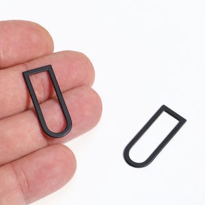 Breloque en forme de D plaqué noir, Breloque en forme de D arche, Connecteur en forme de D, Boucle d&#39;oreille en forme de goutte d&#39;eau ouverte, Breloque en forme de U ouvert, Fabrication DIY, LZ-914-5