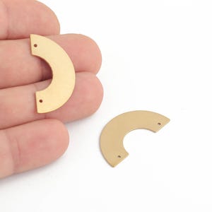 2 Pcs Raw Brass Half Circle Pendant, Laser Cut Semi Circle Connector, Half Circle Metal Pendant for Earrings, DIY Half Circle Charm,LZ-188-1