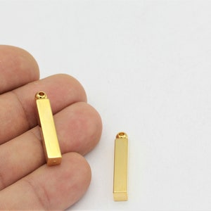 1 Stück, (5x30mm) 24k glänzend Gold Bar, Bar Halskette, Bar Anhänger, personalisierte Charms, Namensschild Bar, vergoldet Anhänger ALT-214