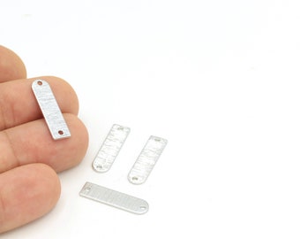 Plata plateado D- Forma, Colgante Texturizado, Plata Plateado Encantos de luna con 2 agujeros, Estampado en blancos, Colgante de latón (6,5x23mm),4 piezas SLV-156