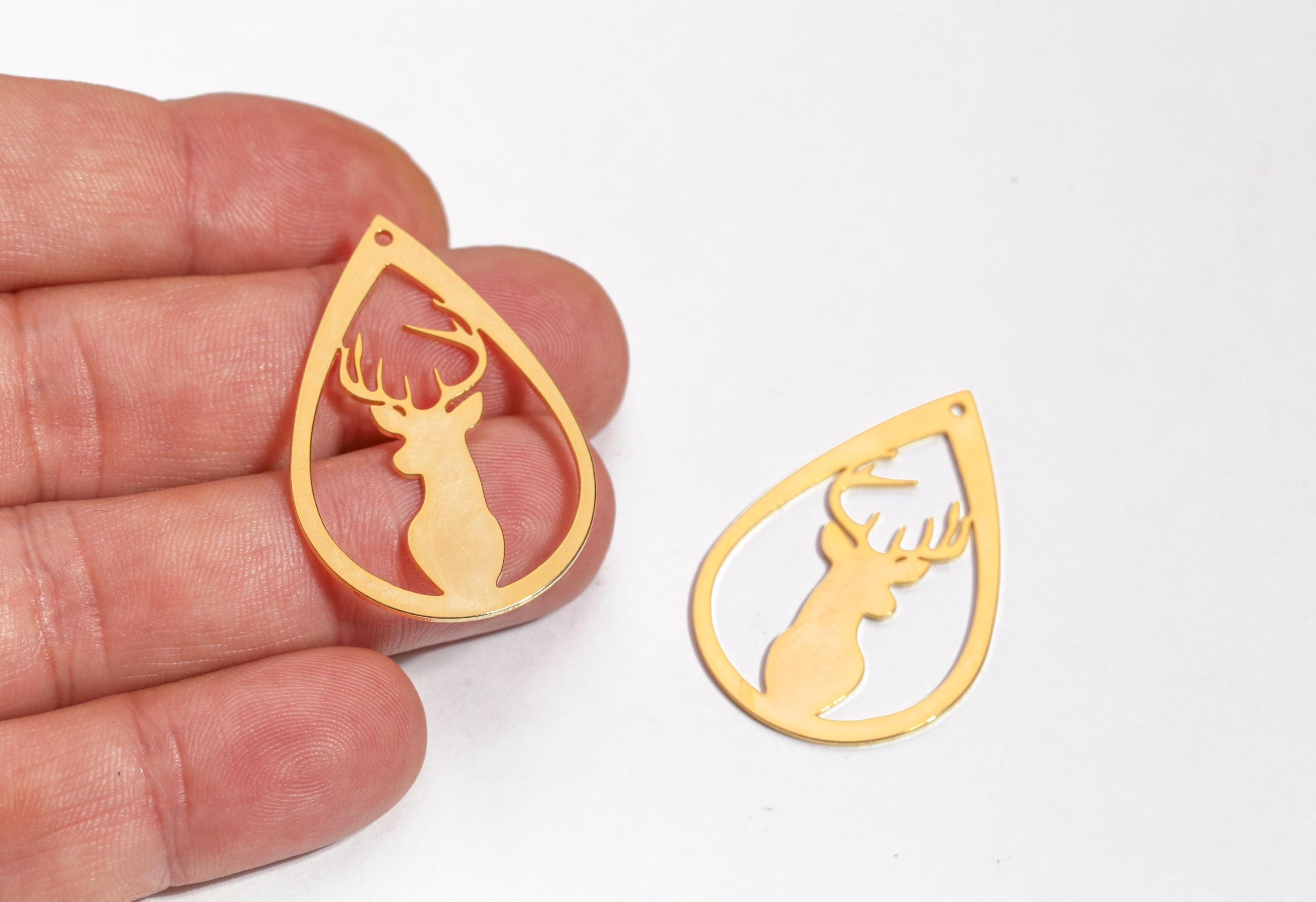 24Kゴールドメッキトナカイチャーム、狩猟テーマネックレスチャーム