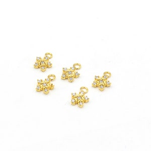 24k Gold Plated Star Charms, Star Pave Charms, Micro Pave Star Jewelry, Tiny Star Jewelry, Cubic Zirconia Star Pendant ,1pcs(7x10mm) ZRC-253