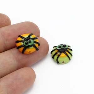 Hand Made Murano Glass Spider Beads, Lampwork Beads, Glass Findings, Bracelet Beads, Animal Charm, DIY Bracelet Handmade Beads, GEM-372
