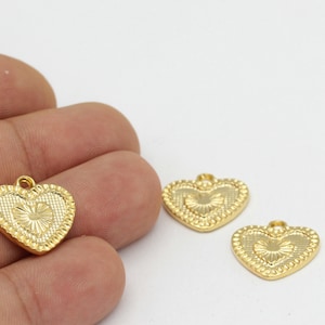 1 pcs,(18x19mm)24k Shiny Gold Plated Heart Charm, Heart Pendant ,Heart Medallion Necklace  ALT-156