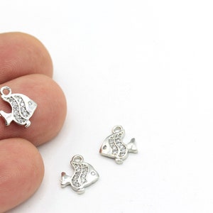 Silver Plated Fish Charm, Mini Fish Pendant, Small Sea Fish Beads, Fish Necklace, Rhoduim Fish Jewelry ,1pcs,(10x12mm) ZRC-47