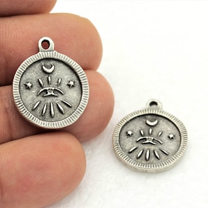 1 pcs,(19x23mm)Antique Silver Evil Eye,, Eye Necklace, Evil Eye Pendant, Eye Jewelry, Evil Eye Charms,Evil Eye Pendant   ESK-14