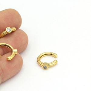 24k Shiny Gold Stone Ear Cuff, Cartilage Ear Cuff, Zircon Ear Cuff, Thick Ear Cuff, Cartilage Earrings,Gold Ear Cuff, 1Pcs(17mm),  KP-201