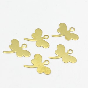 Raw Brass Dragonfly Charms , Pendentif Libellule en laiton brut, Collier Libellule, Bracelet Libellule ,6 pcs,(17x19 mm) HM-136