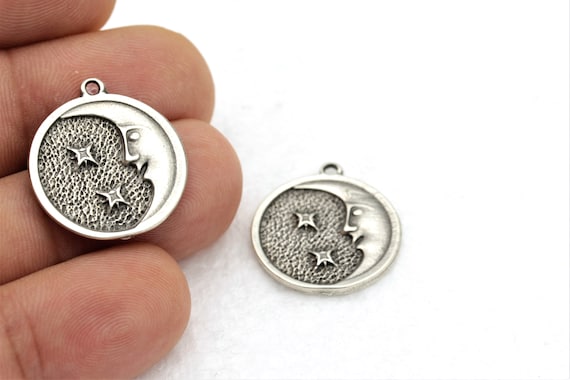 2 Pcs,21x23mmantique Silver Moon and Star Medallion,antique Silver Moon  Pendant , Medallion Charms , Moon and Star ESK-22 Necklace - Etsy