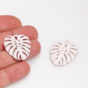 Rhodium Plated Leaf Charm, Monstera Leaf Charm, Tropical Jewelry Charm, Nature Inspired Pendant, Leaf Design Necklace, DIY Making, LZ-868-4
