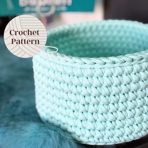 DIY crochet basket pattern, PDF t-shirt yarn basket tutorial, simple basic storage pattern for beginners, stylish home handmade decoration