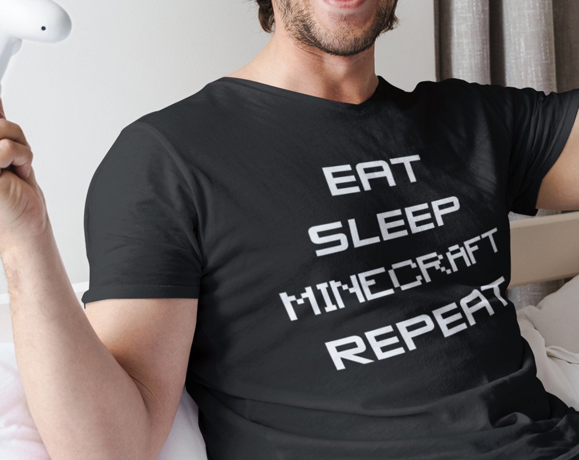 Discover Maglietta T-Shirt Minecraft Mom Uomo Donna Bambini Eat Sleep Minecraft Repeat Gamer Regalo Per I Giocatori