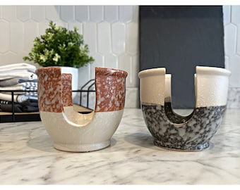 Stoneware Slotted Sponge Holder | 2 Colors | Eco Friendly